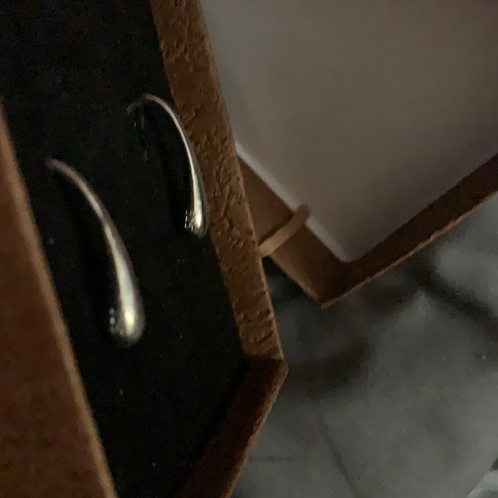 Ear rings